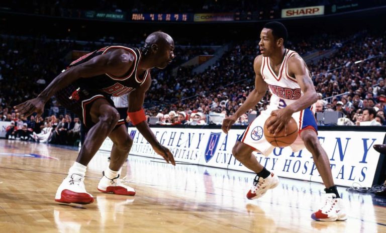 popular 90s basketball shoes